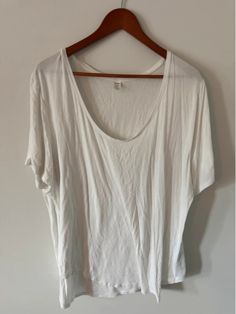 Old Navy Luxe White Oversized Scoop Neck T-Shirt XXL